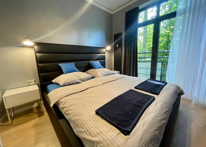 Navy Blue Z Tarasem Apartament