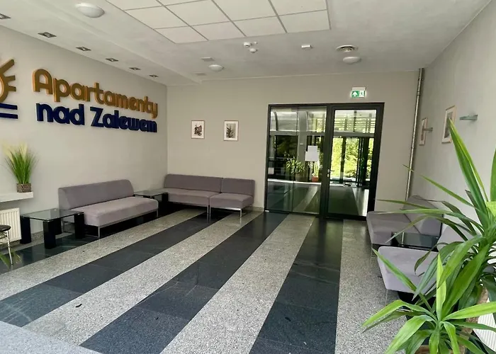 Navy Blue Z Tarasem *